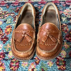 Ariat leather tassel loafers